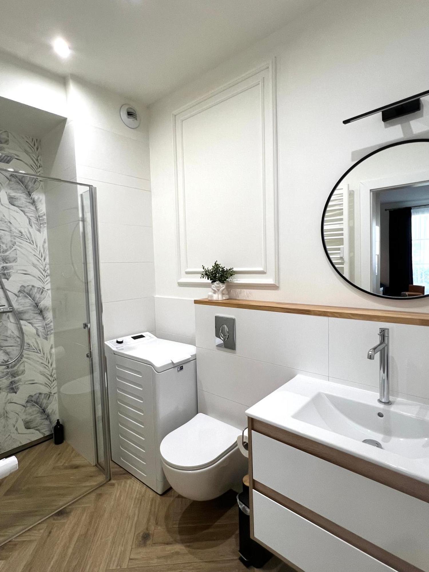 Atrium - Old Town Luxury Apartments - By Upstairs Cracovia Esterno foto